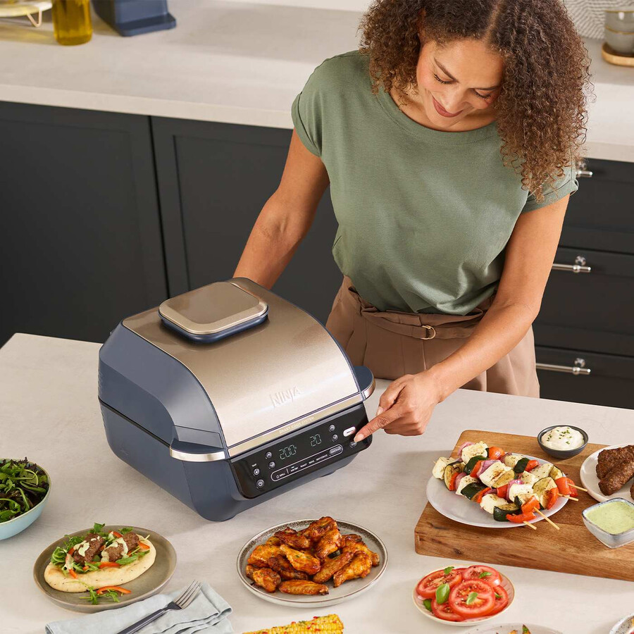ninja 5 in 1 grill e friggitrice ad aria - cyber space eg351ukcyd