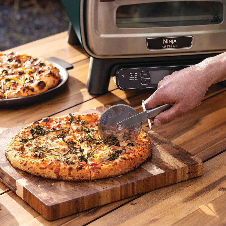 forno elettrico per pizza da esterno e friggitrice ad aria ninja artisan – british racing green mo201ukdb
