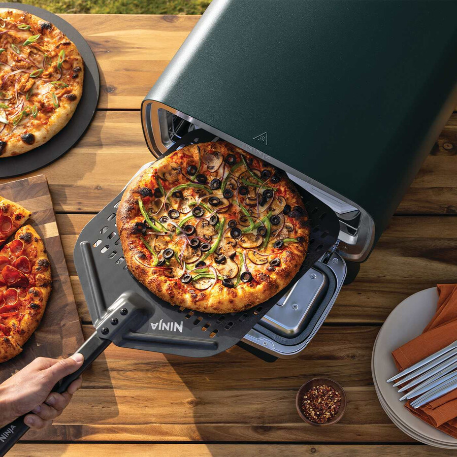 forno elettrico per pizza da esterno e friggitrice ad aria ninja artisan – british racing green mo201ukdb