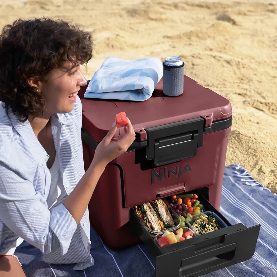 ninja frostvault 30qt28l frigorifero con ruote e zona asciutta rosso canyon fb230ukmr