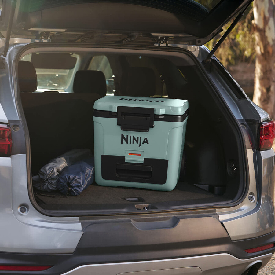 ninja frostvault 30qt28l frigorifero con ruote e zona asciutta blu acquamarina fb230ukmt