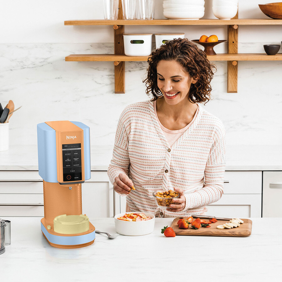 ninja creami gelatiera e macchina per dessert congelati - mirtilli zuccherati e albicocche nc300ukaopl