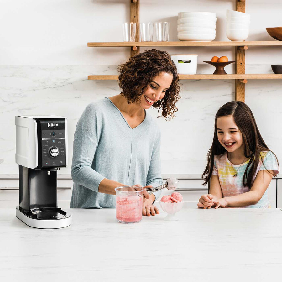 ninja creami deluxe 10 in 1 gelatiera e bevande ghiacciate nc501uk