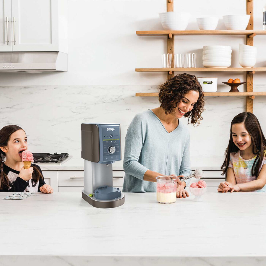 ninja creami deluxe gelatiera e macchina per bevande ghiacciate nc501uknd